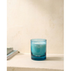 Vela aromática en vaso Melocotón y lilas Summer Collection Azul claro